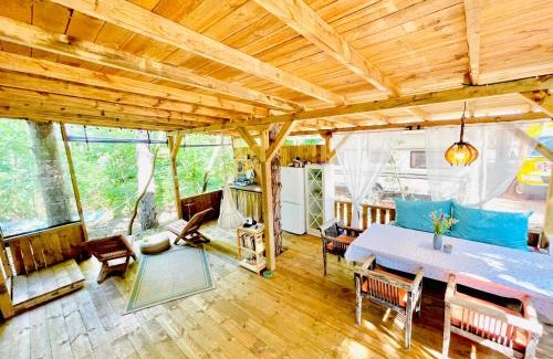 Sozopol Other | Experience the Allure of Каравана Безвремие - Perfect for Families