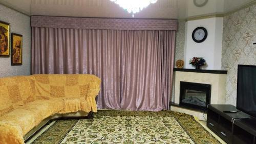 Cholpon-Ata House | Кармелия, Центр отдыха Каприз