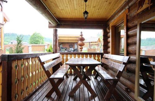 Plavya House | Explore Karpaty Sun: Ideal for Families and Pets