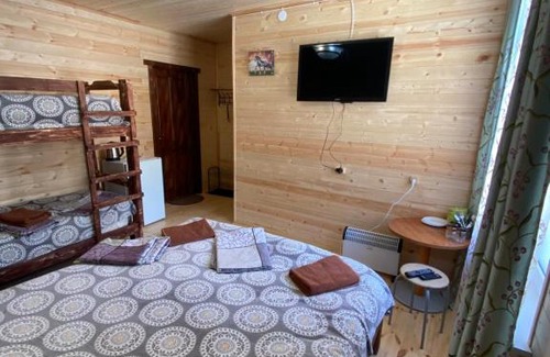 Arkhyz House | Discover Кассандра: Pet-Friendly with Hot Tub & Breakfast