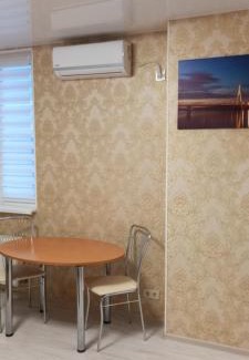 Vyshneve Apartment | Budget-Friendly Stay at Квартал Авиа - Rated 9/10
