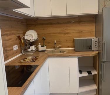 Maliyevtsy Apartment | Kid-Friendly Retreat at Квартал - Rated 8.6/10 by Guests