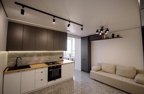 Ternopil Apartment | Inviting Apartment Near Park & Lake with Breakfast Included