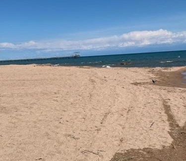 Cholpon-Ata Apartment | Unforgettable Stay at Квартира Взморье with Oceanfront Views