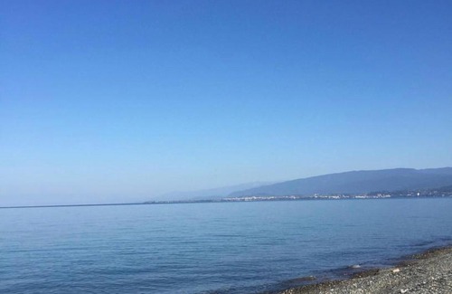 Bagmaran Apartment | Beautiful Apartment in Agudzher with Ocean View Amenities