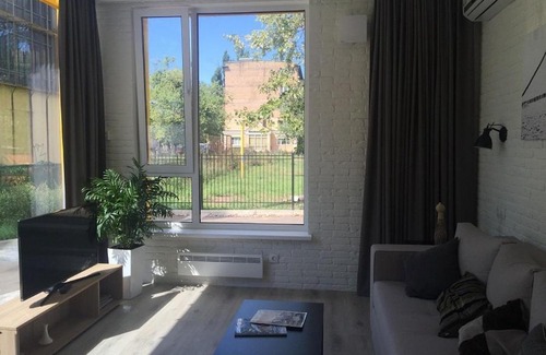 Baluty Apartment | Pet-Friendly Apartment in Łódź for Family Getaways