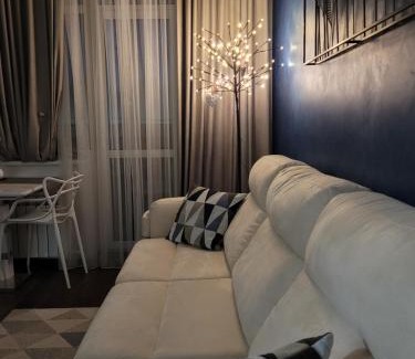 Degtyari Apartment | Stylish Apartment in the Heart of Culinary Delights