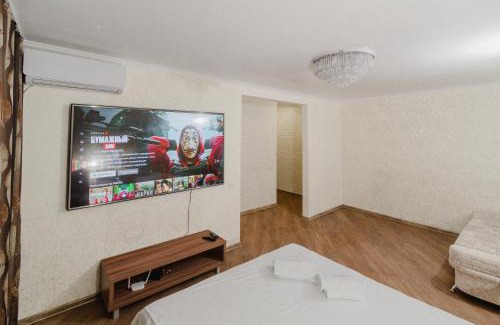 Petropavlovsk Apartment | Pet-Friendly Apartment in the Heart of Charodeyka