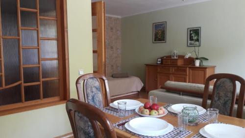Plavniekkalns Apartment | Oceanfront Retreat in Jurmala with Stellar Guest Ratings