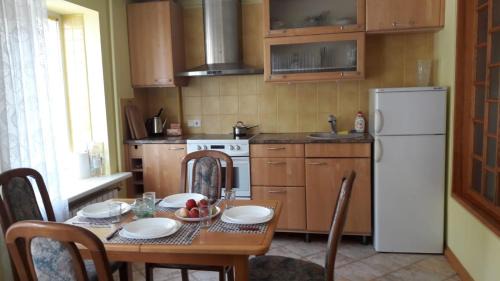 Plavniekkalns Apartment | Oceanfront Retreat in Jurmala with Stellar Guest Ratings