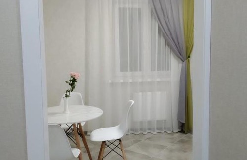 Tsentralnyy okrug Apartment | Top-Rated Квартира на Дружбе with Breakfast & Accessibility