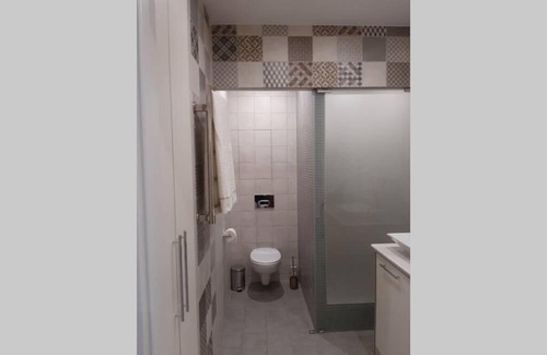 Krasnoyarsk Apartment | Unwind at Квартира на набережной & Spa - Rated 10/10!