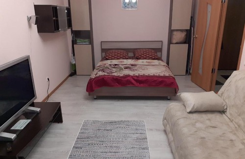 Cherepovets Apartment | Guest Rated 10/10: Квартира на Наседкина Awaits You