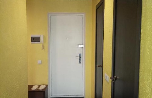 Tikhvin Apartment | Exceptional Stay at Квартира на Связи 8 with Breakfast