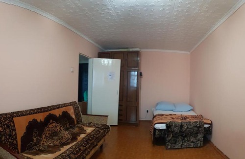 Novotroitsk Apartment | Top-Rated Apartment on Советская for Unforgettable Stays