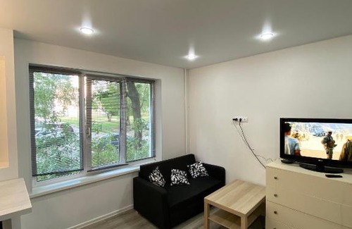 Tolyatti Apartment | Cozy One-Bedroom Apartment with 9/10 Guest Rating