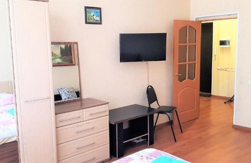 Zavodskoi Apartment | Guest Rated 10/10: Comfortable Apartment for Daily Rent