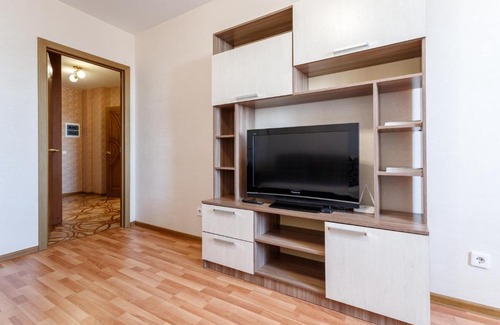 Yekaterinburg Apartment | Convenient Apartment Near the Train Station with Accessibility