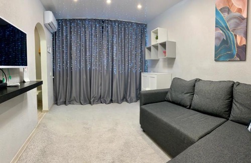 Nizhniy Novgorod City Centre Apartment | Pet-Friendly Apartment Near City Park with High Guest Ratings
