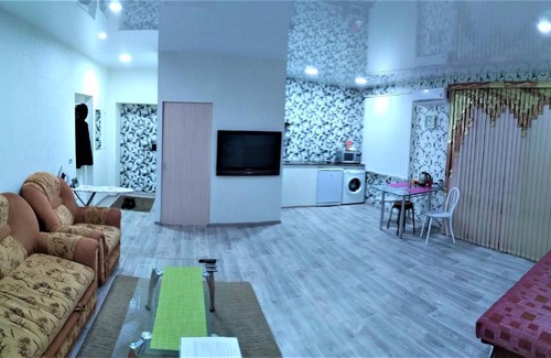 Bratsk Apartment | Explore Studio Apartment "Bounty" - Rated 9/10 by Guests