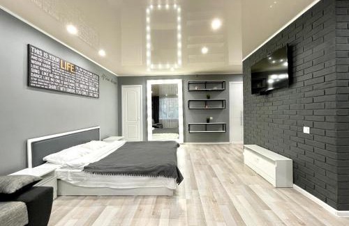 Petropavlovsk Apartment | Inviting Studio Apartment in the Heart of the City
