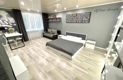 Petropavlovsk Apartment | Inviting Studio Apartment in the Heart of the City