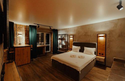 Petropavlovsk Apartment | Delightful Studio Apartment in Central Oscar