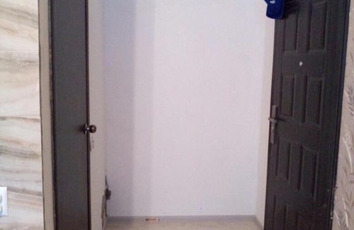 Orenburg Apartment | Cozy Studio Apartment on Polyanychko Street with Accessibility