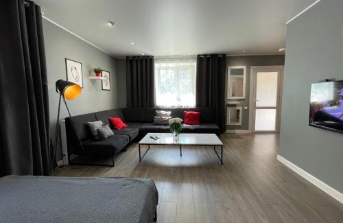 Petropavlovsk Apartment | Cozy Studio Apartment with Private Entrance and Hotel Service