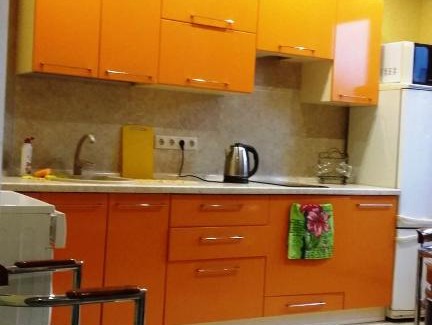 Frunzenskiy rayon Apartment | Budget-Friendly Studio Near Children's Park - Rated 9/10