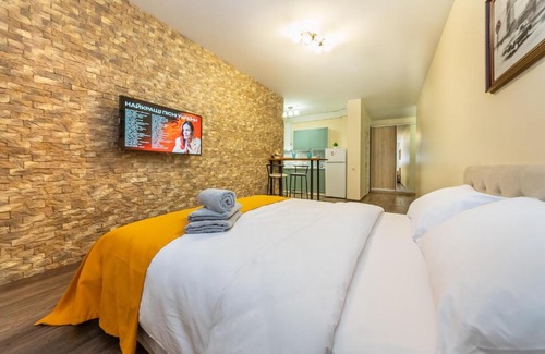 Holosiivskyj Apartment | Cozy Studio Apartment in Teremky with Modern Amenities