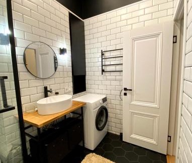 Almaty Apartment | Stylish Studio Apartment with Breakfast & Perfect 10/10 Rating