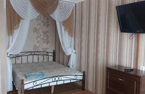 Mariupol Apartment | Serene Sea View Apartment - Child Friendly and Guest Rated 9/10