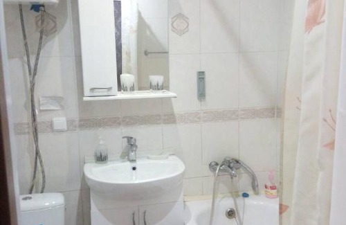 Mariupol Apartment | Serene Sea View Apartment - Child Friendly and Guest Rated 9/10