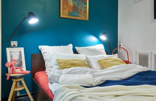 Liteynyy Apartment | Inviting Apartment with Private Entrance near Summer Garden