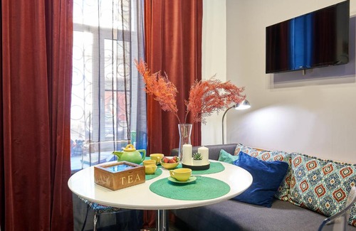 Liteynyy Apartment | Inviting Apartment with Private Entrance near Summer Garden