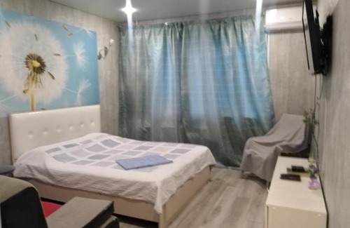 Engels Apartment | Scenic Apartment with Breathtaking Volga River Views