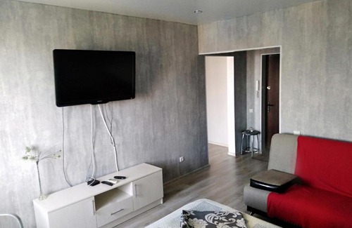 Engels Apartment | Scenic Apartment with Breathtaking Volga River Views