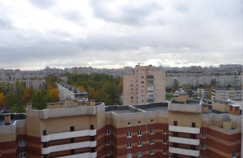 District No. 72 Apartment | Accessible Apartment Near Metro International in Turku