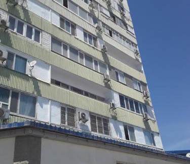 Aktau Apartment | Oceanfront Retreat: Family-Friendly Stay Near the Sea