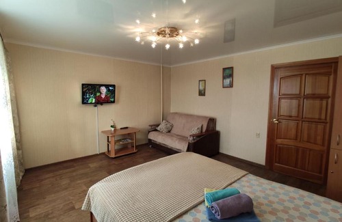 Magnitogorsk Apartment | Cozy One-Bedroom Apartment Near Gostiynyy Dvor