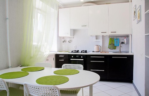 Tolyatti Apartment | Pet-Friendly Apartments at Mira 65 - Rated 9/10 by Guests