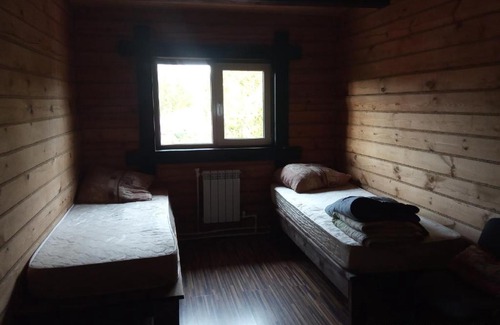 Sredneuralsk Hotel | Discover Кемпинг На Поляне: Family-Friendly Retreat with Pool