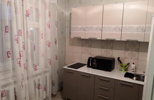 Kirovsk Apartment | Pet-Friendly Retreat at Кировск Олимпийская 89 - Rated 10/10