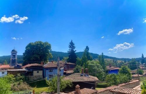Koprivshtitsa House | Top-Rated Китанова къща: Family-Friendly Dining Awaits