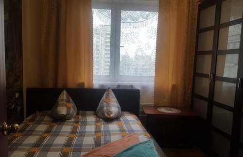 North-Western Administrative Okrug House | Cozy Room at Stroginskiy Bulvar with Kitchen Access