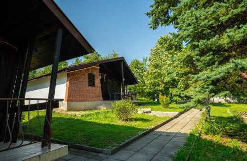 Tsareva Livada Resort | Discover Асеневци: Family-Friendly Retreat with Ocean Views