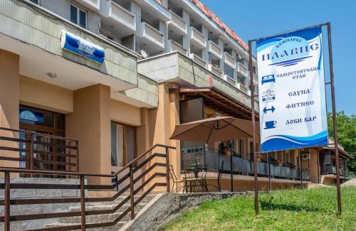 Tryavna Hotel | Discover Комплекс Плавис: Top-Rated with Family Amenities