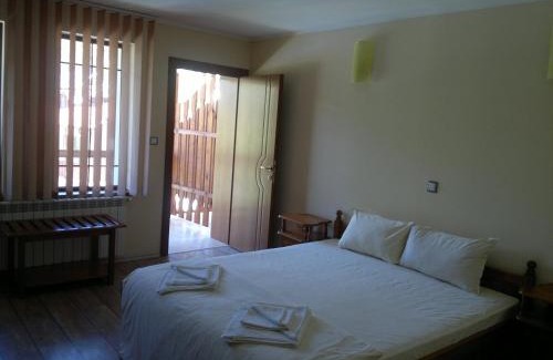 Sandanski Resort | Discover Рожена: Pet-Friendly Hotel with Ocean View Pool