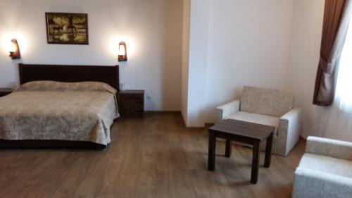 Pliska Resort | Stara Pliska Complex: Family-Friendly Retreat with Pools